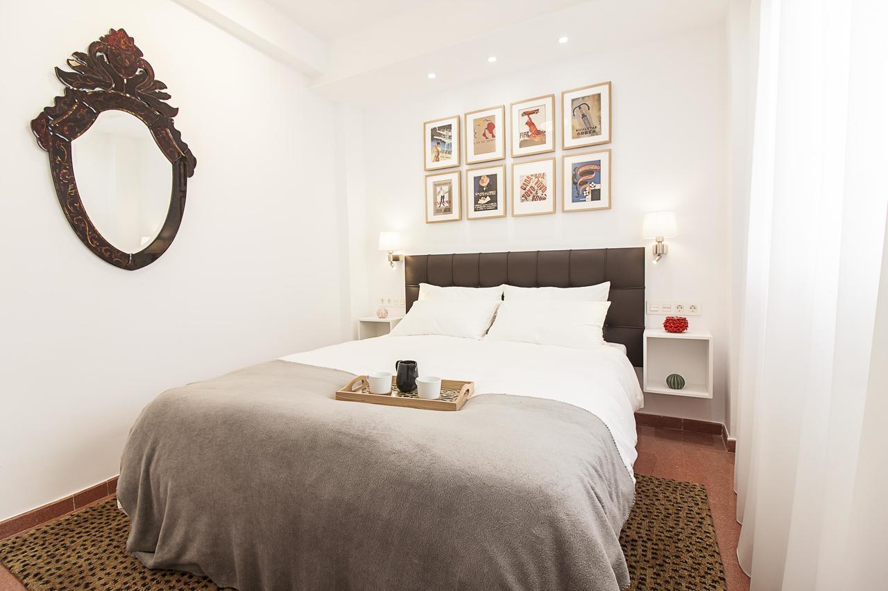 Old Town, City Center Apartment Premium With Parking Málaga Eksteriør billede